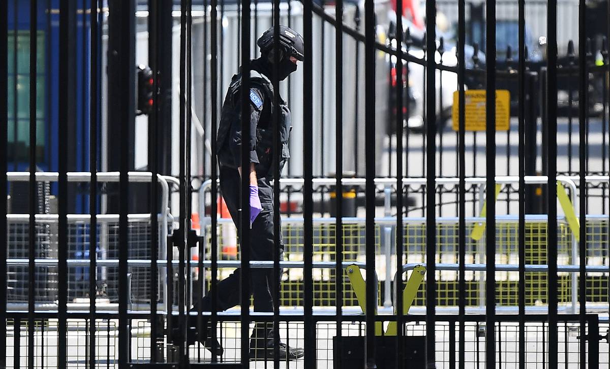 Privremeno blokirana rezidencija Therese May zbog dojave o sumnjivom paketu